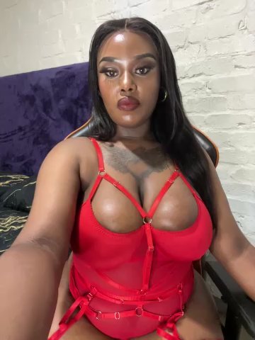 QUEEN_NOBUHLE_777 live cam screenshot female from South Africa on Pornmatic – Free Porn Videos & Live Cams — screenshot #1