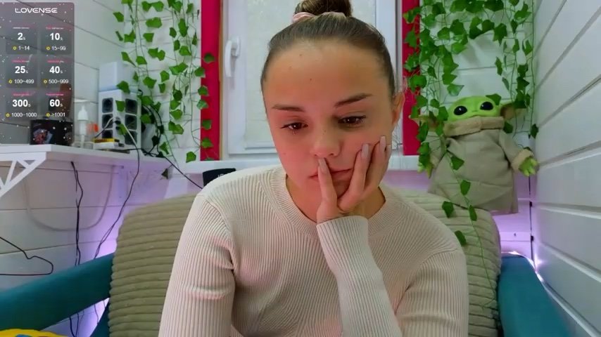 Misss_Vikk live cam screenshot malefemale from Russia on Pornmatic – Free Porn Videos & Live Cams — screenshot #1